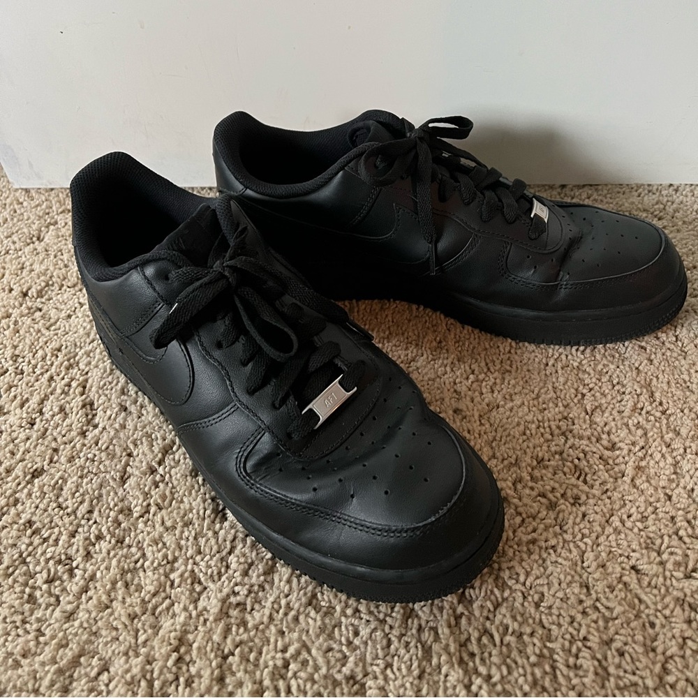Black Nike AirForce 1, size 11